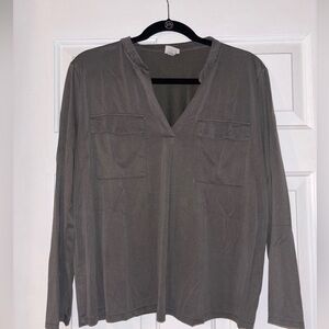 Green Long Sleeve V-Neck Blouse